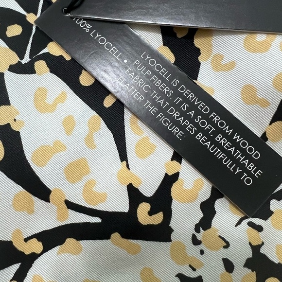 Lyocell Cinched Summer Floral Print Belted Skirt by Nicole Miller - Picture 12 of 13